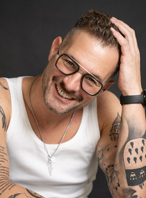 Manuel – Schauspieler & Darsteller Sedcard bei JustInCast