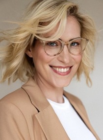 Sabrina – Models & Fashion-Models Sedcard bei JustInCast
