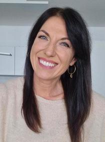 Bettina 